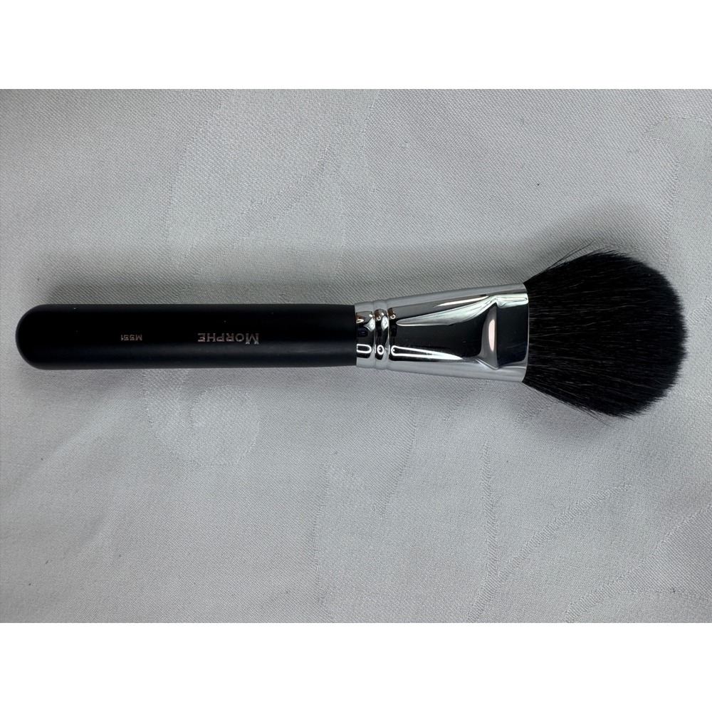 Morphe M551 Tapered Powder Brush Black Silver Makeup Tool